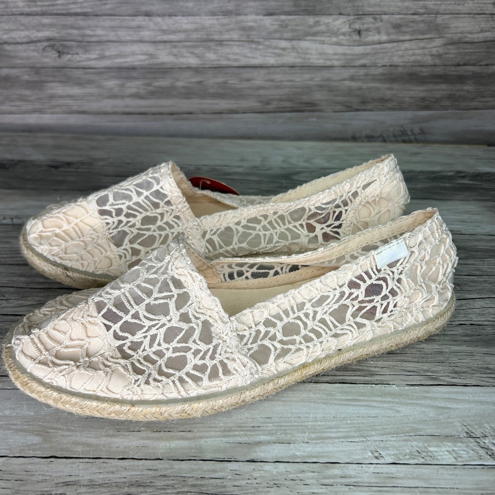 Rocket Dog Slip On Shoes Boho Lace Espadrille Womens Size 7.5